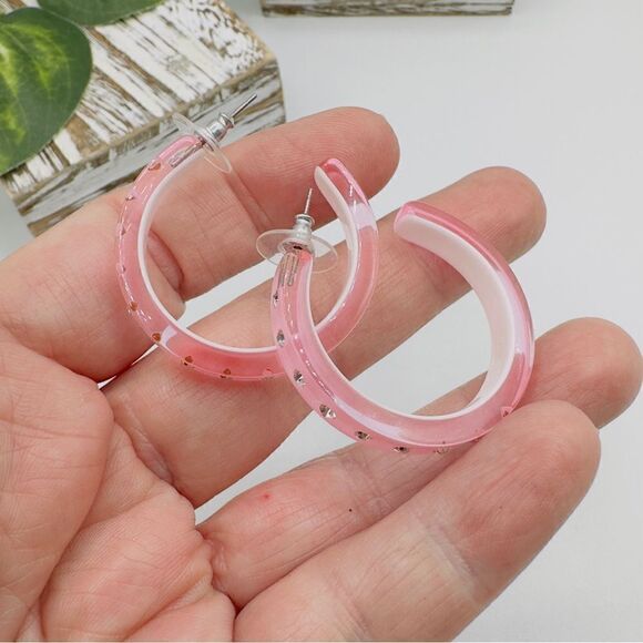Vintage Pink & White Lucite Rhinestone Hoop Earrings - Picture 5 of 6
